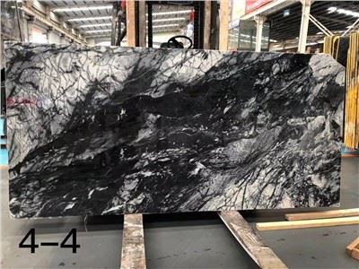 Itališkas „Hilton“ tamsiai pilkas marmuro plokščių vonios kambarys